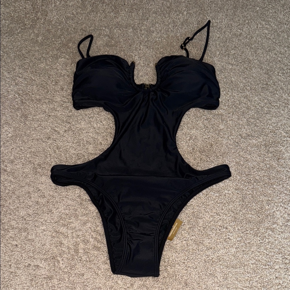 Vix Elegant Black Women's One Piece Swimsuit